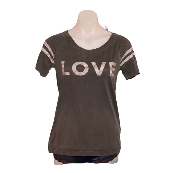 CHASER LOVE CUT-OUT GRAPHIC T-SHIRT TOP NWT S & M - Picture 7 of 14